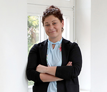 Dr. Anika Dirks